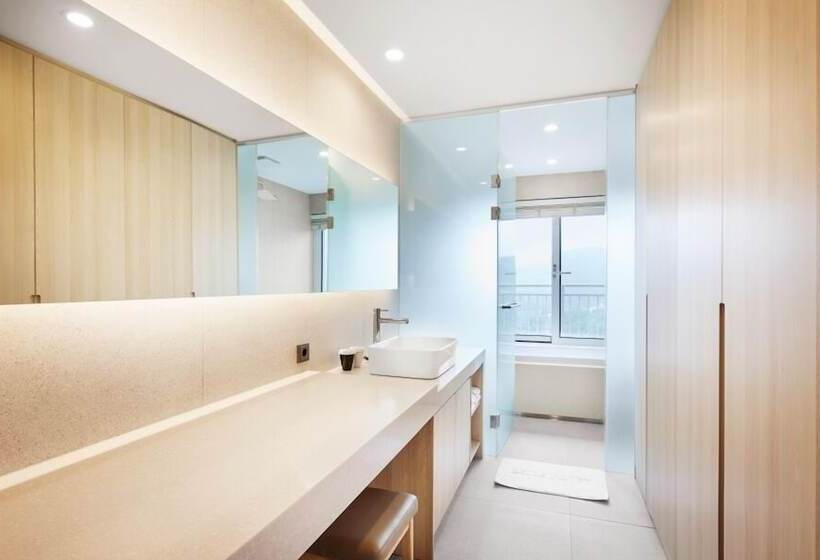 Семейный Номер, Belle Fore Resort