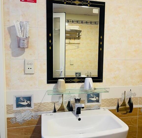 اتاق عادی, Thuy Duong 2