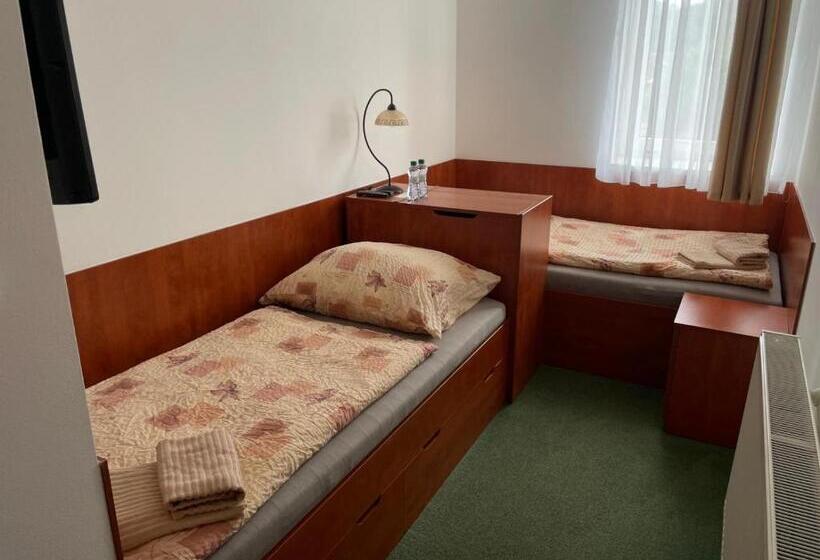 Номер Стандарт, Ubytování Jívka 86