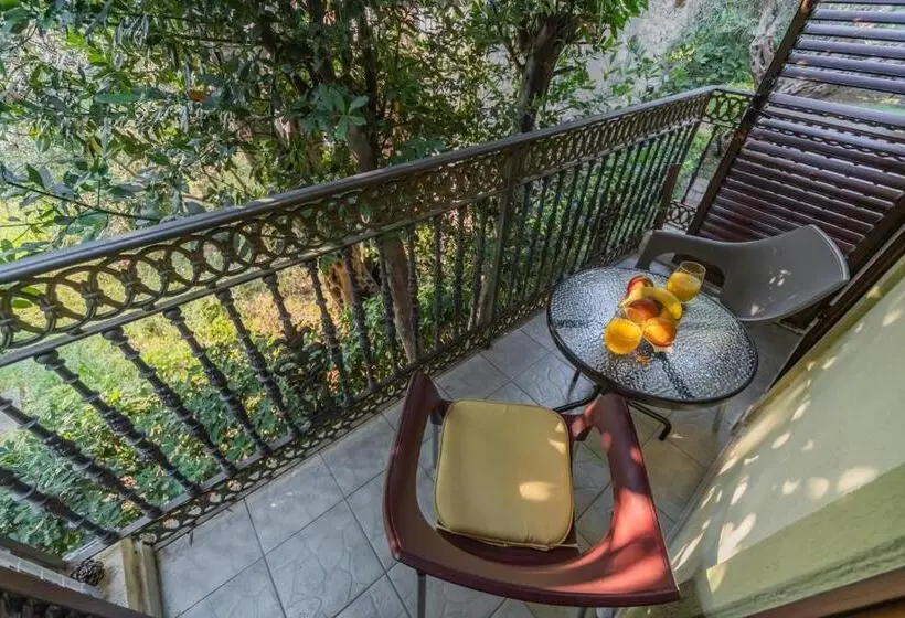 اتاق لوکس, Villa Botanicus