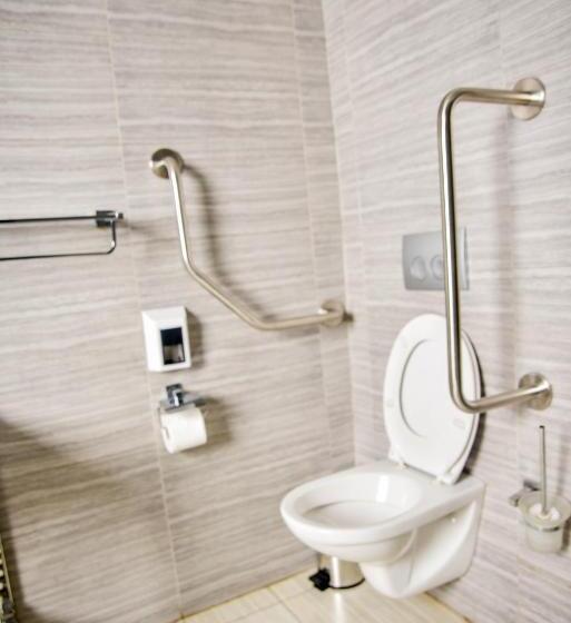 غرفة ديلوكس, Staywell Hotels