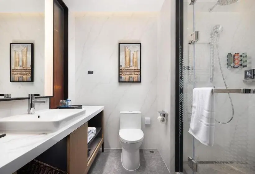 اتاق سوپریور با تخت بزرگ, Hampton By Hilton Nanjing Xianlin University Town