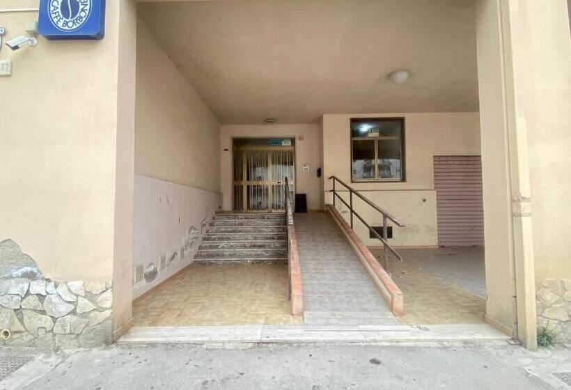 Апартаменты 2 Спальни, Casa Ventidue22