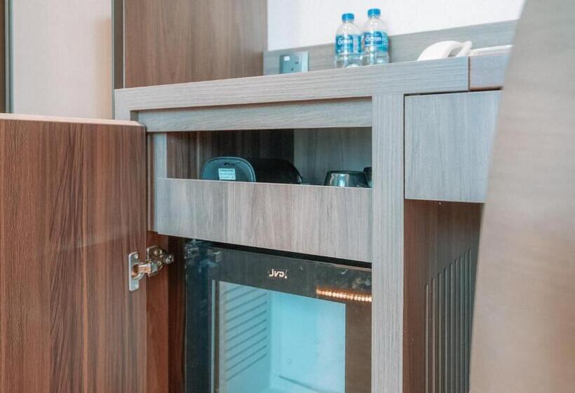 اتاق لوکس, A Hotel Bugis