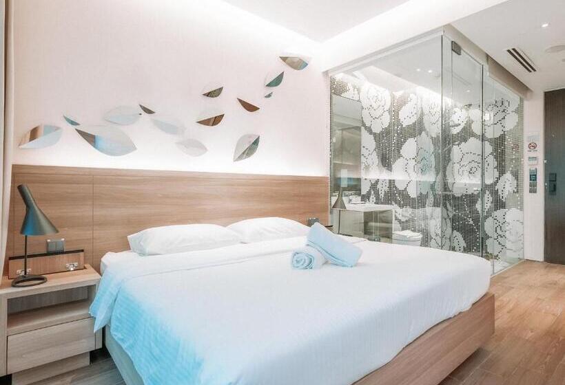 اتاق پرمیوم, A Hotel Bugis