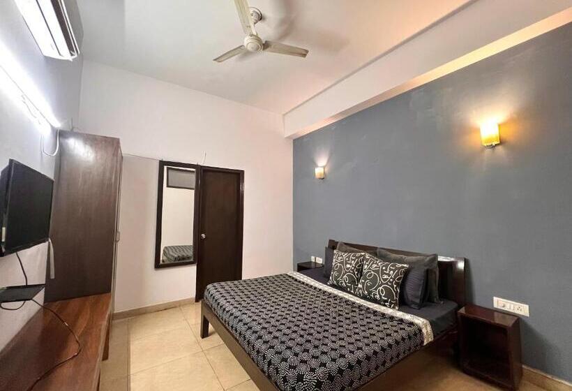 标准间, Room With Kitchen On Main Road At 10k