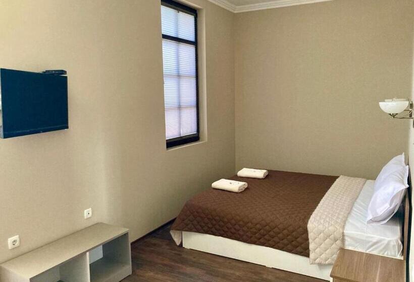 Номер Deluxe с Балконом, Balkan Aparts