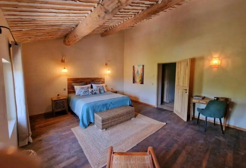 デラックスルーム, Bastide Des 7 Sœurs