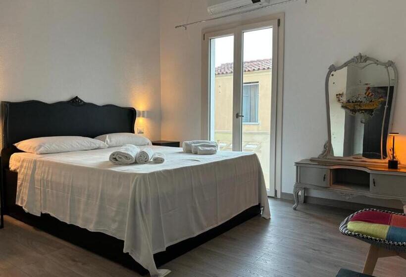 اتاق استاندارد, Jimy House