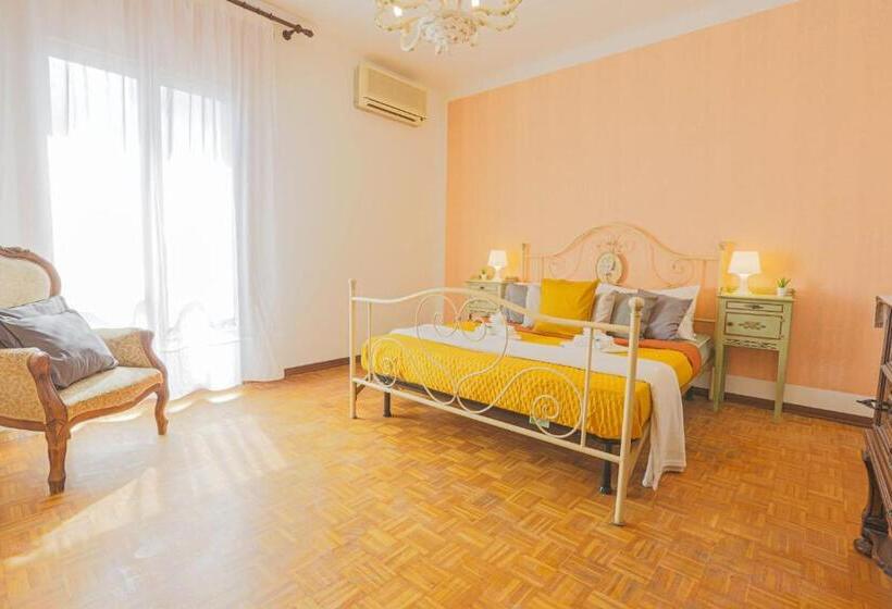 اتاق استاندارد با سرویس بهداشتی مشترک, Le Barche Guest House