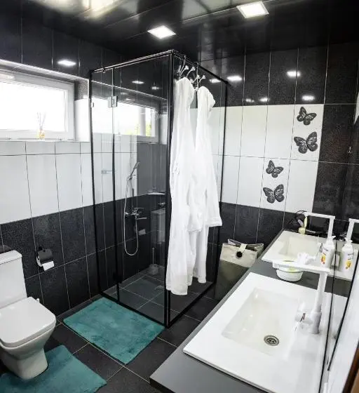 اتاق استاندارد با چشمانداز, Lily S Guest House