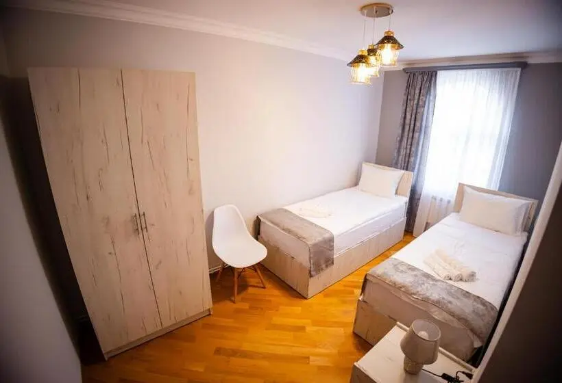 اتاق استاندارد با چشمانداز, Lily S Guest House