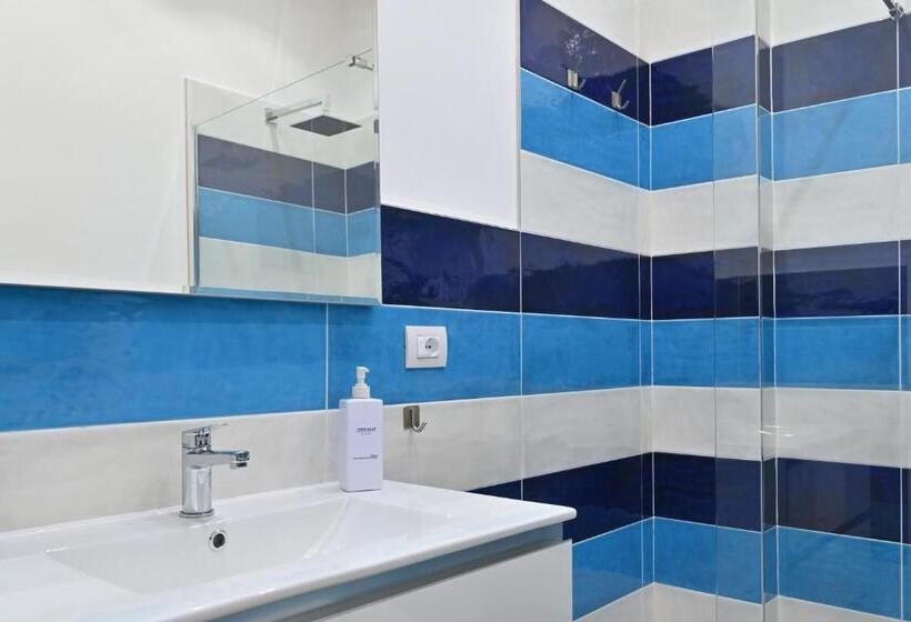 컴포트 트리플 룸, B&b Nocera Centro