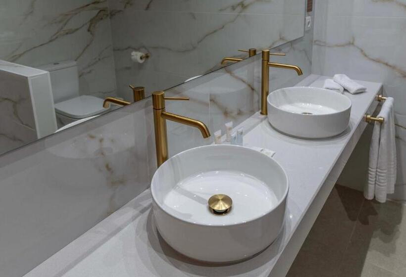 סוויטה דלוקס, & Restaurante El Casino