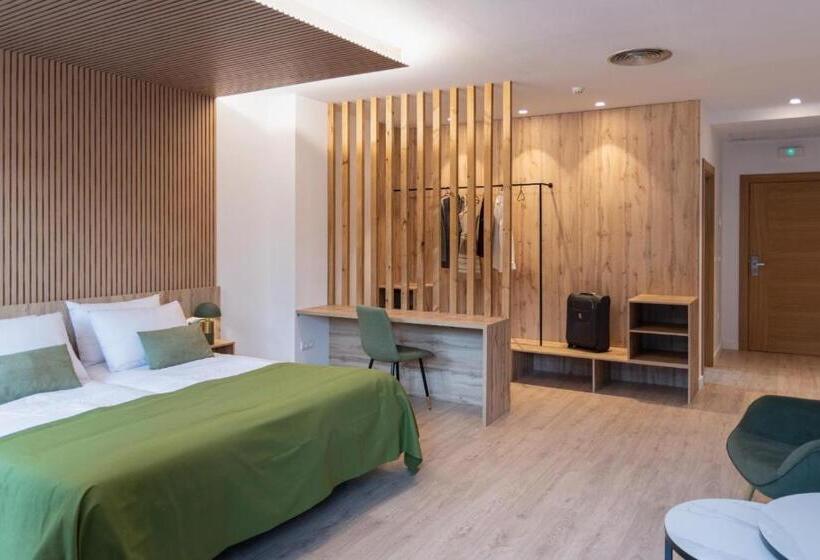 סוויטה דלוקס, & Restaurante El Casino