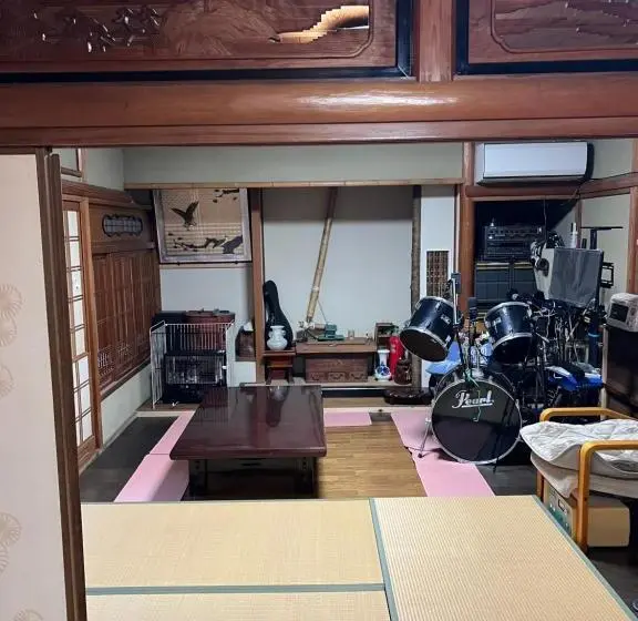 スタンダード4人部屋, 一日限定一組の宿なんでもん