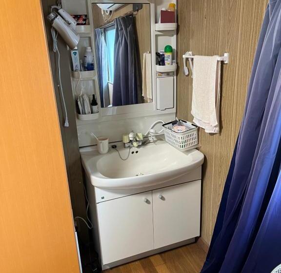 Четырехместный Номер Стандарт, 一日限定一組の宿なんでもん