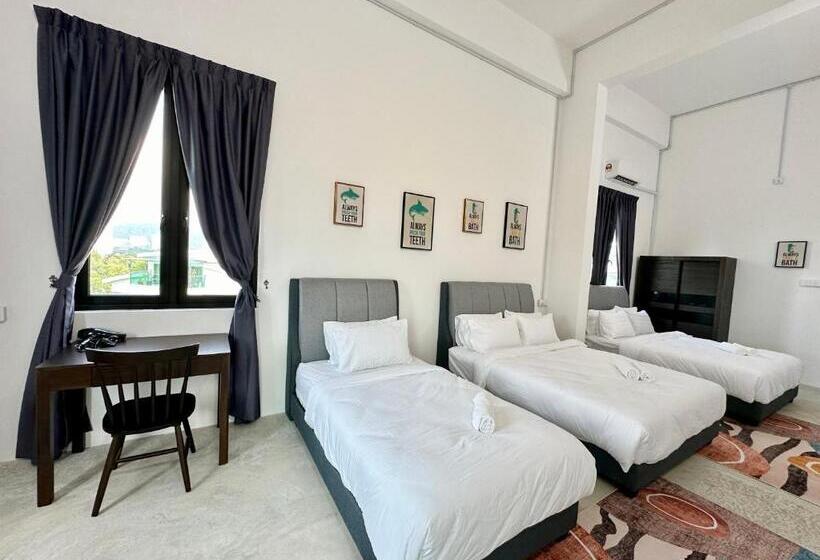 Семейный Номер Вид на Море, Ferringhi Inn 51