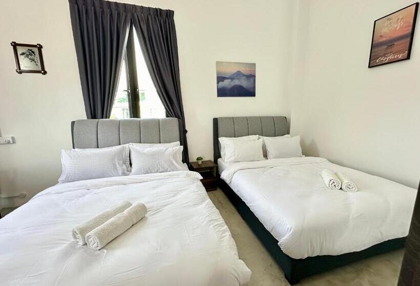 חדר משפחתי דלוקס, Ferringhi Inn 51