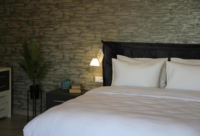 اتاق استاندارد با تراس, Saguramo Bliss