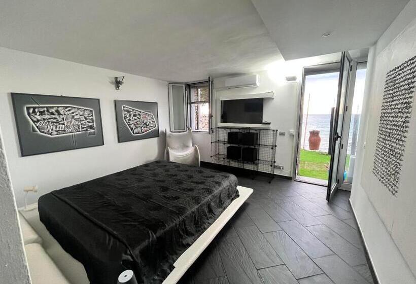 스탠다드 룸 킹사이즈 침대, Times Square