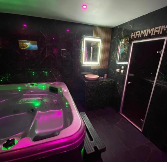 חדר סטנדרט, Sultan Spa Privatif Lille