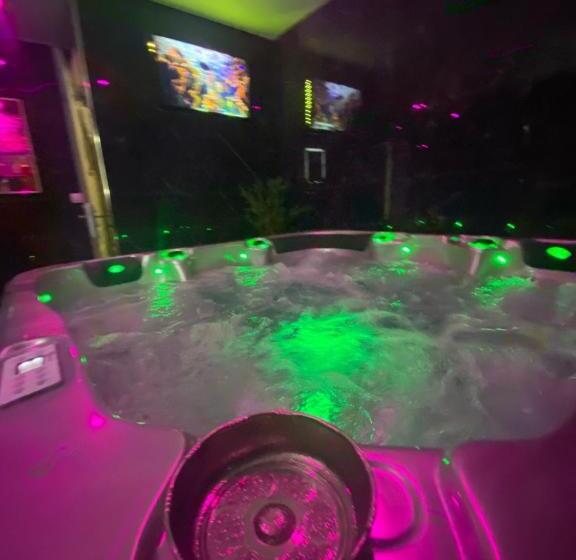 חדר סטנדרט, Sultan Spa Privatif Lille