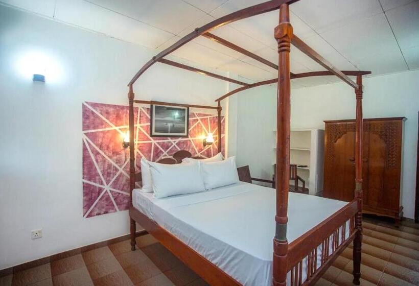 Номер Deluxe Вид на Море с Балконом, Villa 47 Hikkaduwa