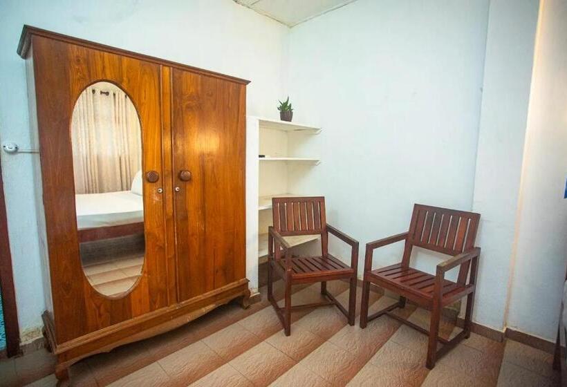 Номер Deluxe Вид на Море с Балконом, Villa 47 Hikkaduwa