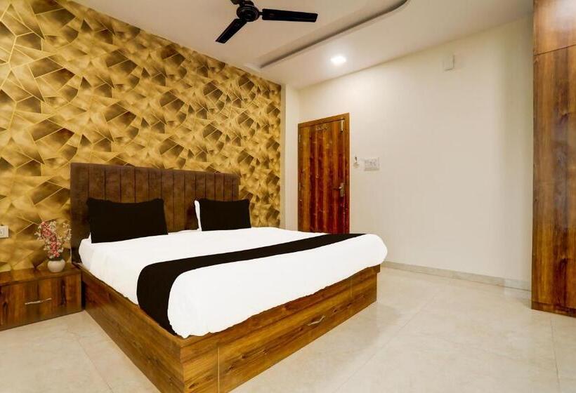 스탠다드 룸, Oyo Hotel Parag