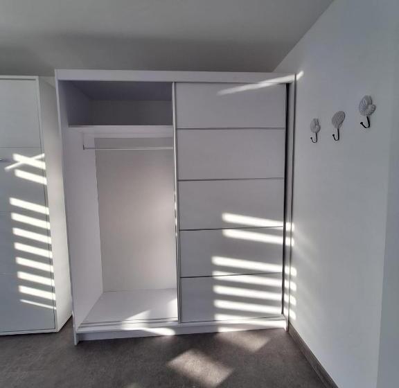 Номер Стандарт Совместная Ванная, Sunny Waves