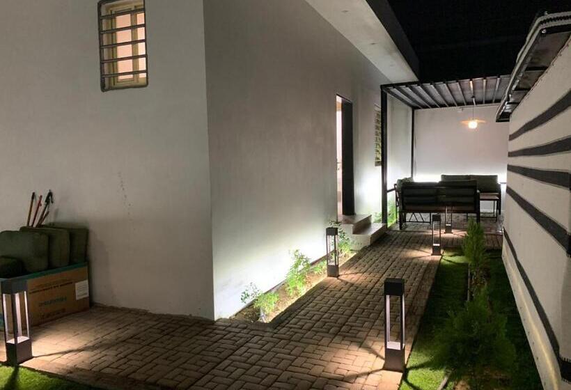 １ベッドルームアパートメント, Garden Land
