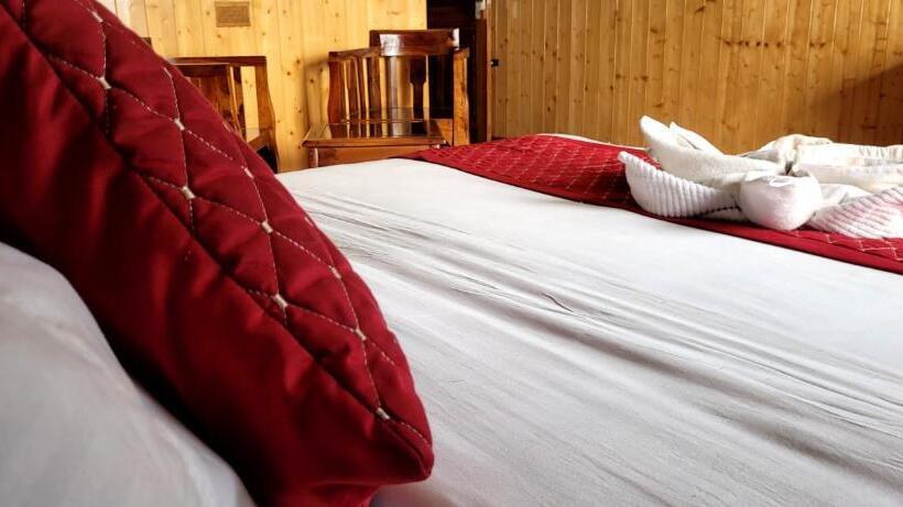 غرفة ديلوكس, Hill View A Family