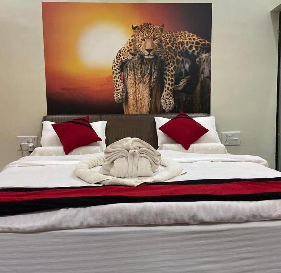 חדר סטנדרט עם מיטת קינג, Kingfisher Resorts