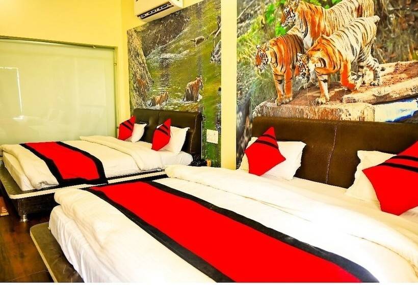 חדר דלוקס, Kingfisher Resorts