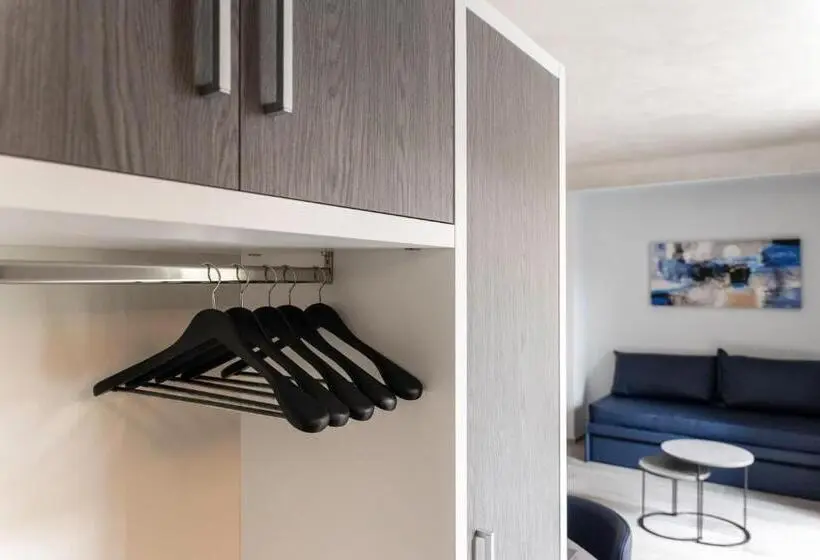 اتاق سوپریور چهار تخته, Corso49 Boutique Rooms