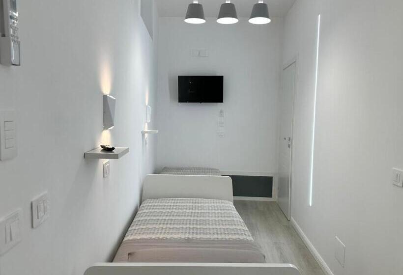 اتاق استاندارد, Hary Home