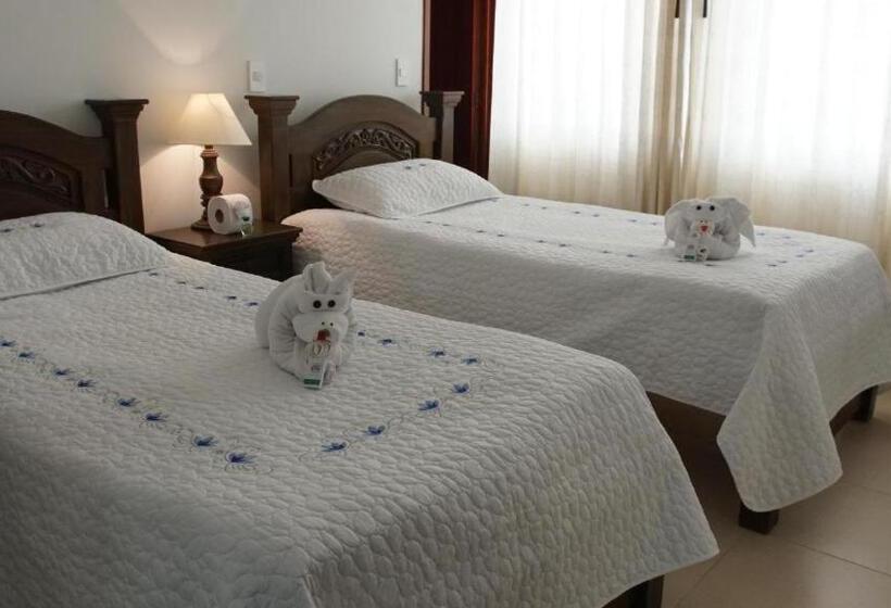 חדר דלוקס לשלושה, Hospedaje Buenos Aires