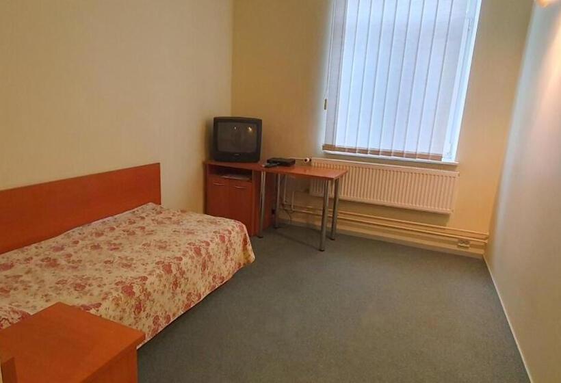 اتاق استاندارد یک نفره, Silport Külalistemaja