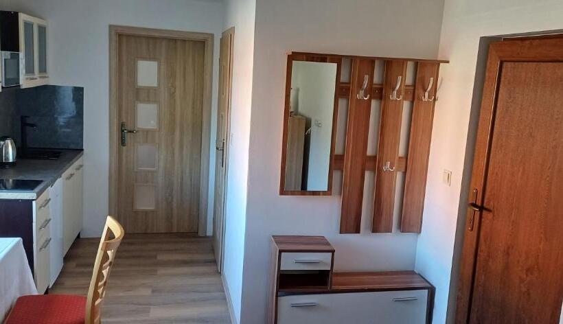 침실 1개 아파트, Apartmánový Dům Terka