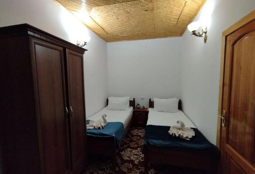 اتاق استاندارد, Parvina Boutigue