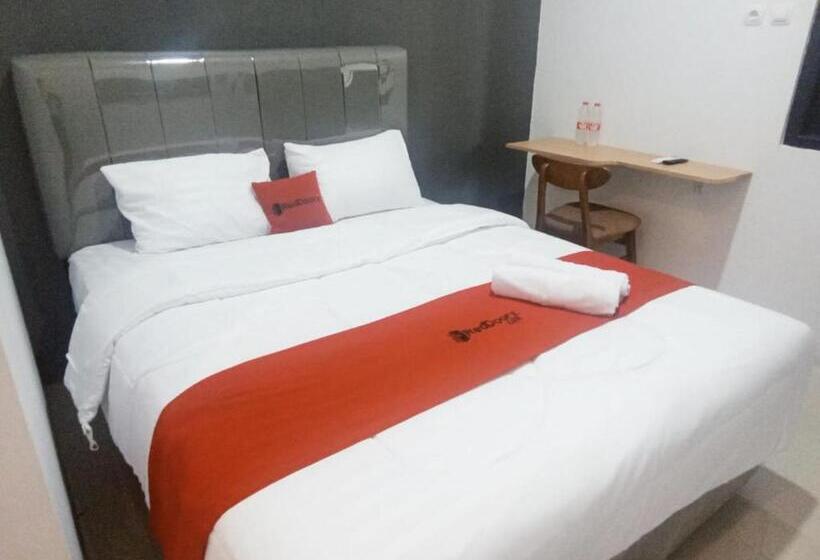 Номер Стандарт, Reddoorz Syariah Near Unimus Semarang