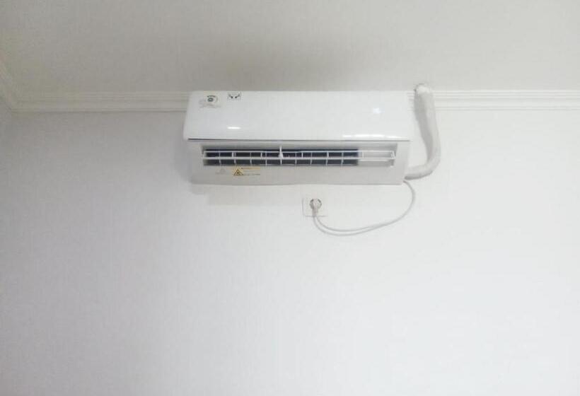 Cameră Deluxe, Reddoorz Syariah Near Unimus Semarang