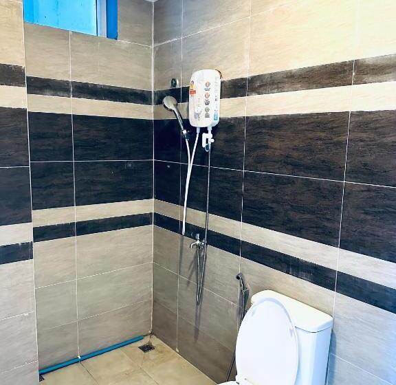 Pokój Standard 2 Łóżka Małżeńskie, Lotus Homestay