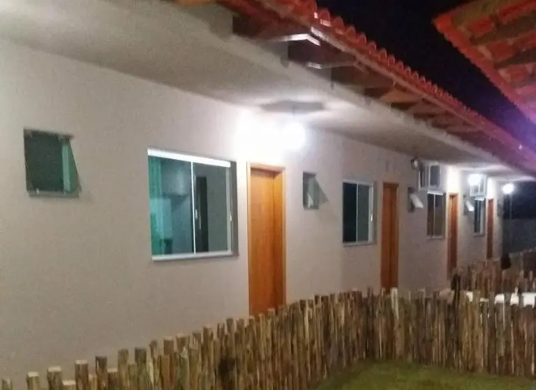 Perhehuone, Pousada Canto Dos Passaros