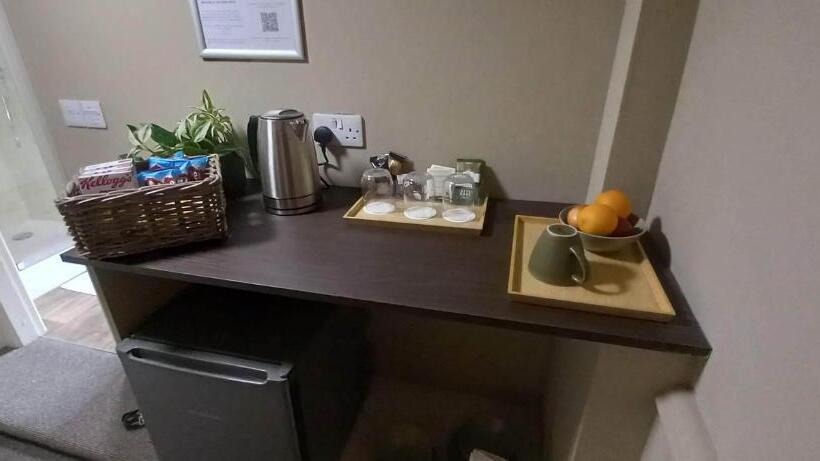 Четырехместный Номер Стандарт, The Buck