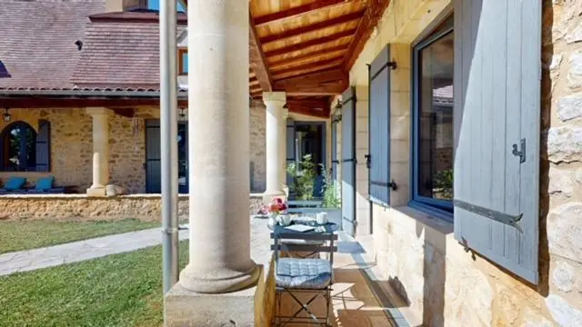 テラス付きスタンダードルーム, Domaine De La Source Périgordnoir Chambre D Hôtes La Fontaine