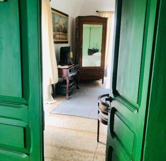 Номер Стандарт с Террасой, La Casa Di Civita