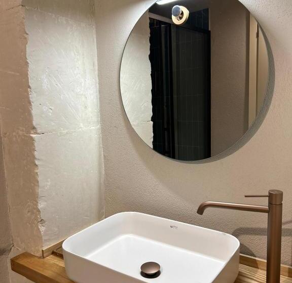 اتاق استاندارد, Notus Rooms