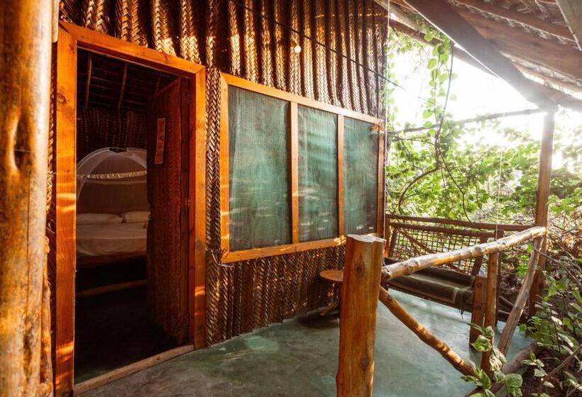 スタンダードバンガロー, Tropicana Boutique